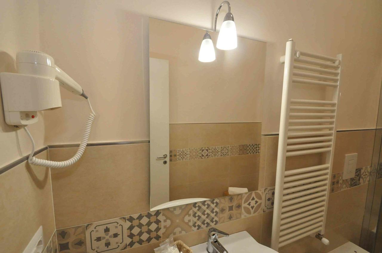 Residenza Eleonora Bed & Breakfast Салерно Екстериор снимка