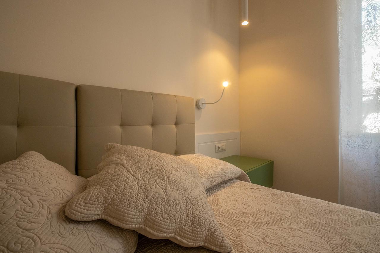 Residenza Eleonora Bed & Breakfast Салерно Екстериор снимка