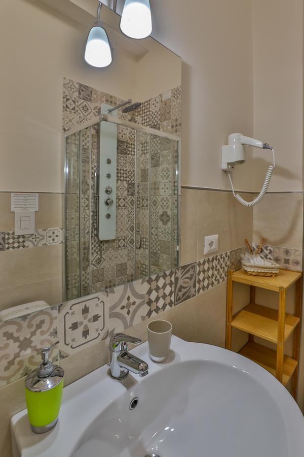 Residenza Eleonora Bed & Breakfast Салерно Екстериор снимка