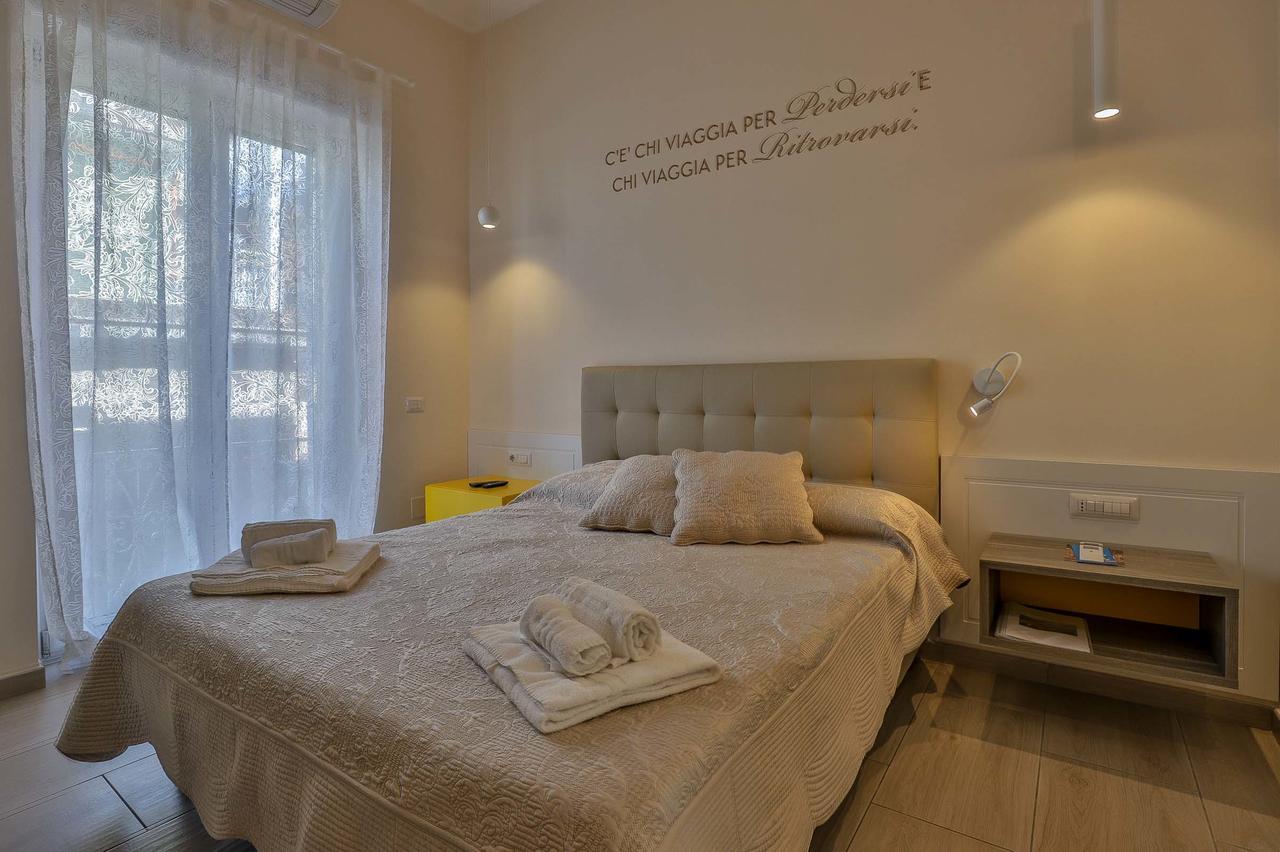 Residenza Eleonora Bed & Breakfast Салерно Екстериор снимка