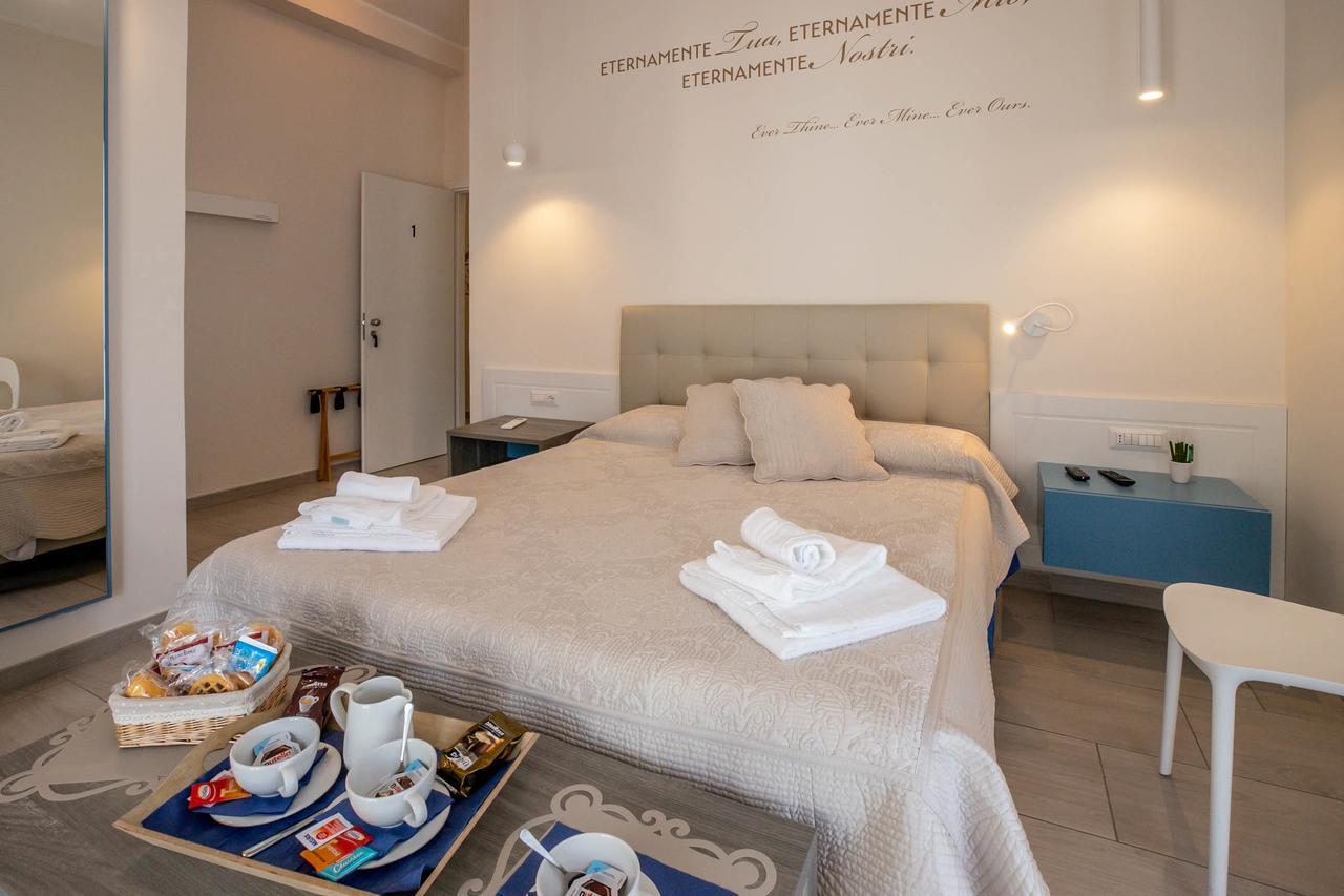 Residenza Eleonora Bed & Breakfast Салерно Екстериор снимка
