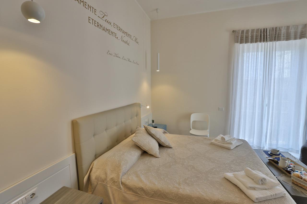 Residenza Eleonora Bed & Breakfast Салерно Екстериор снимка