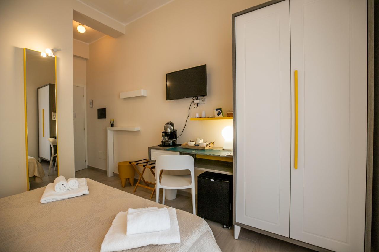 Residenza Eleonora Bed & Breakfast Салерно Екстериор снимка